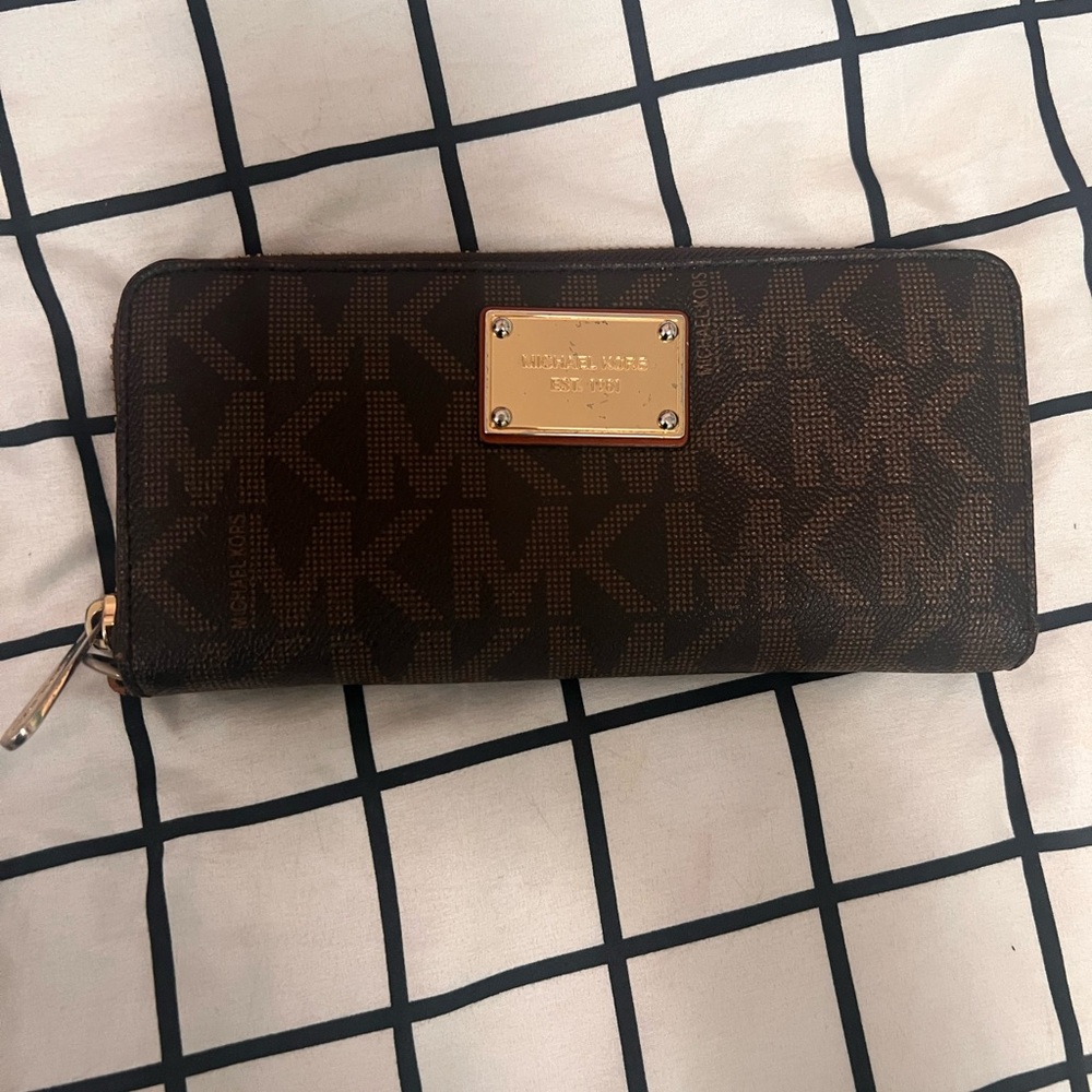 MICHAEL Michael Kors Brown Wallet
